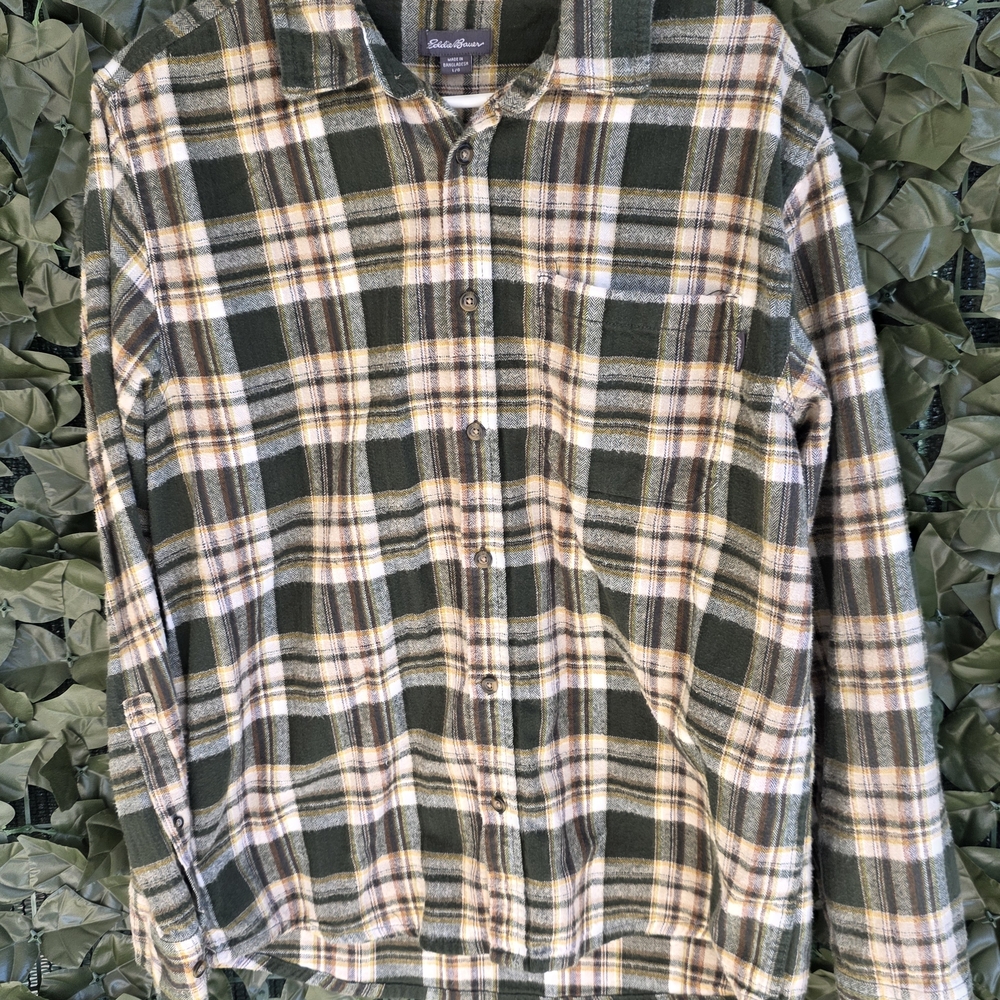 Eddie Bauer Men's Green Plaid Button-Up Shirt